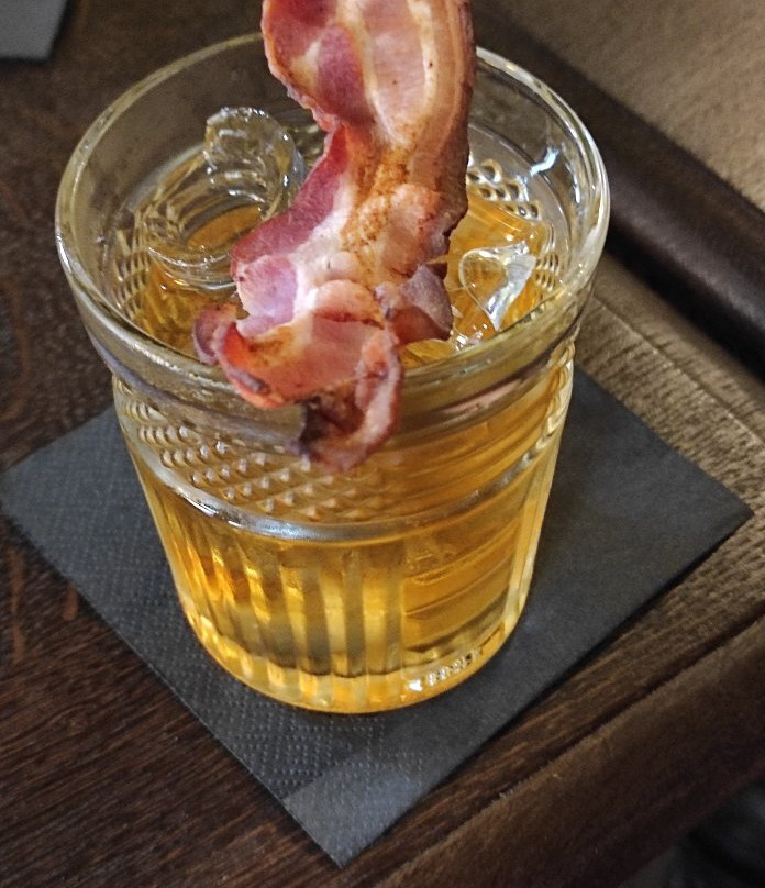 Firlej旅游景点-Nocny Portier - Cocktail Bar