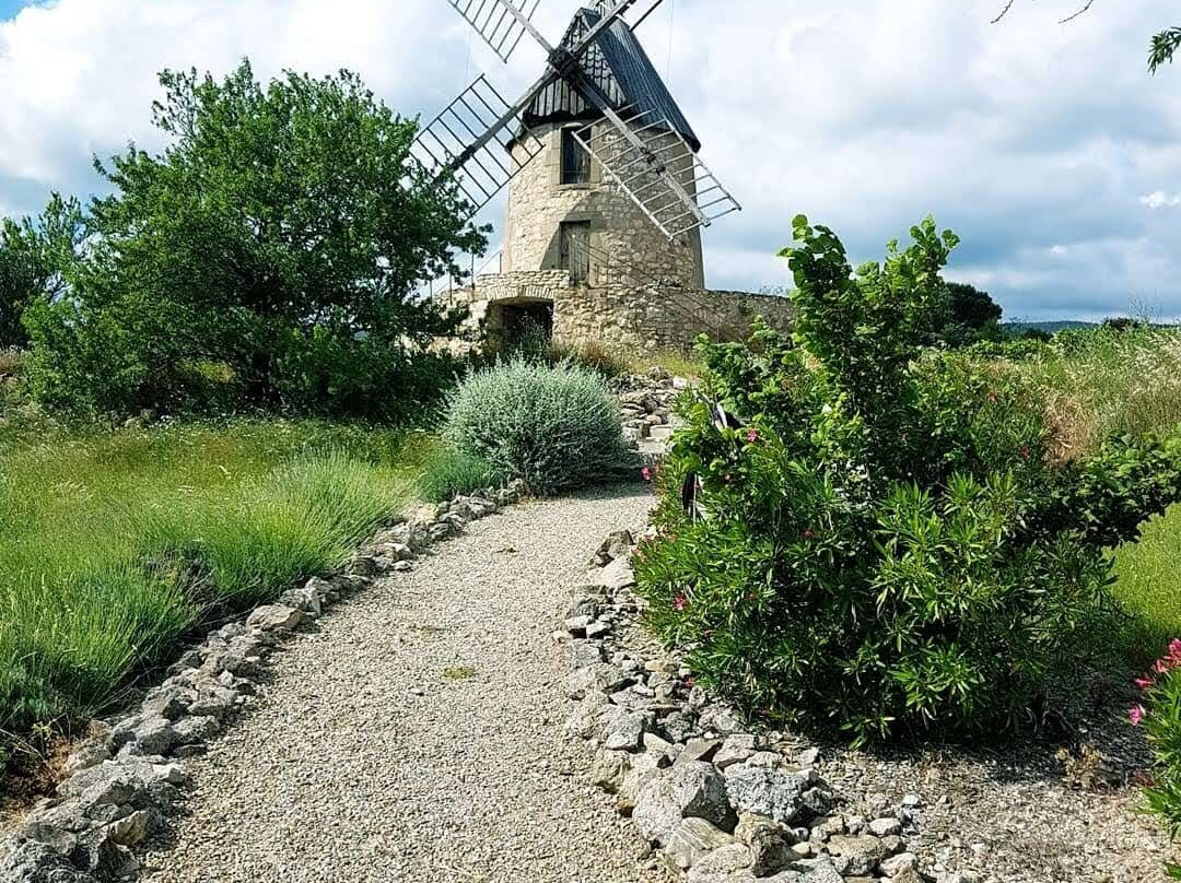 Domaine Benazeth Le Moulin-Villeneuve-Minervois必去景点