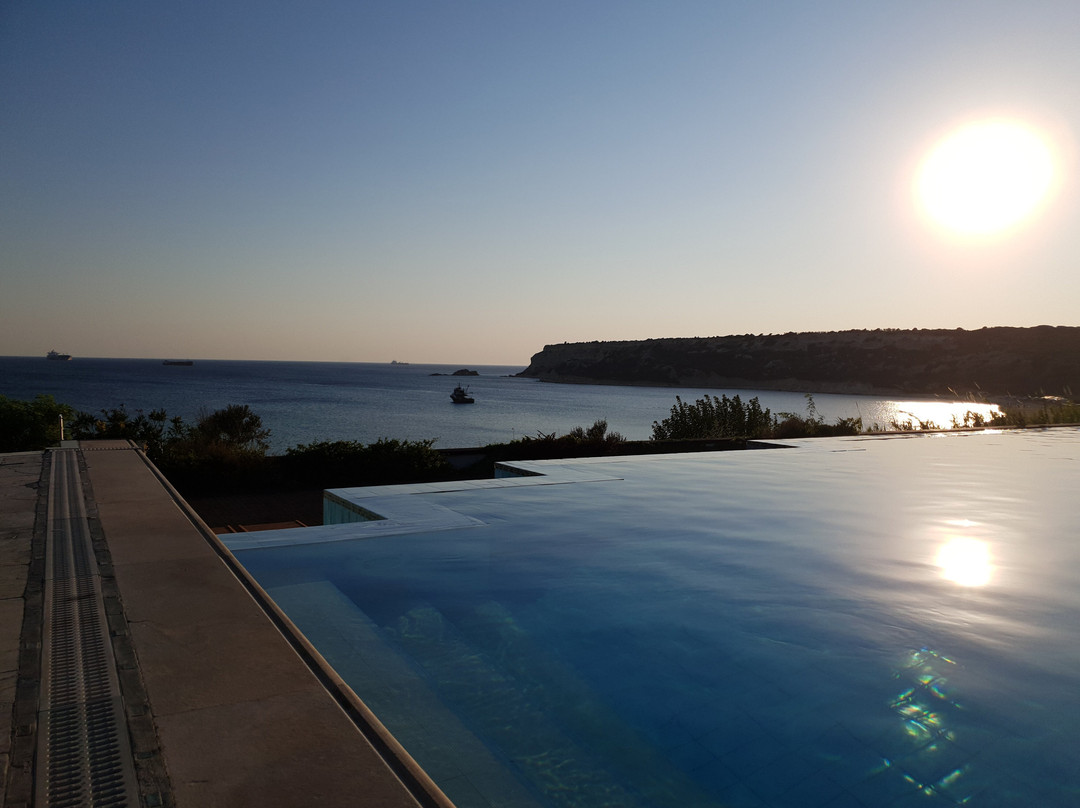 Bertiz Hotel, Restaurant And Beach主图