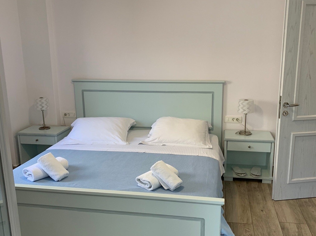 Ikies Filoxenia主图