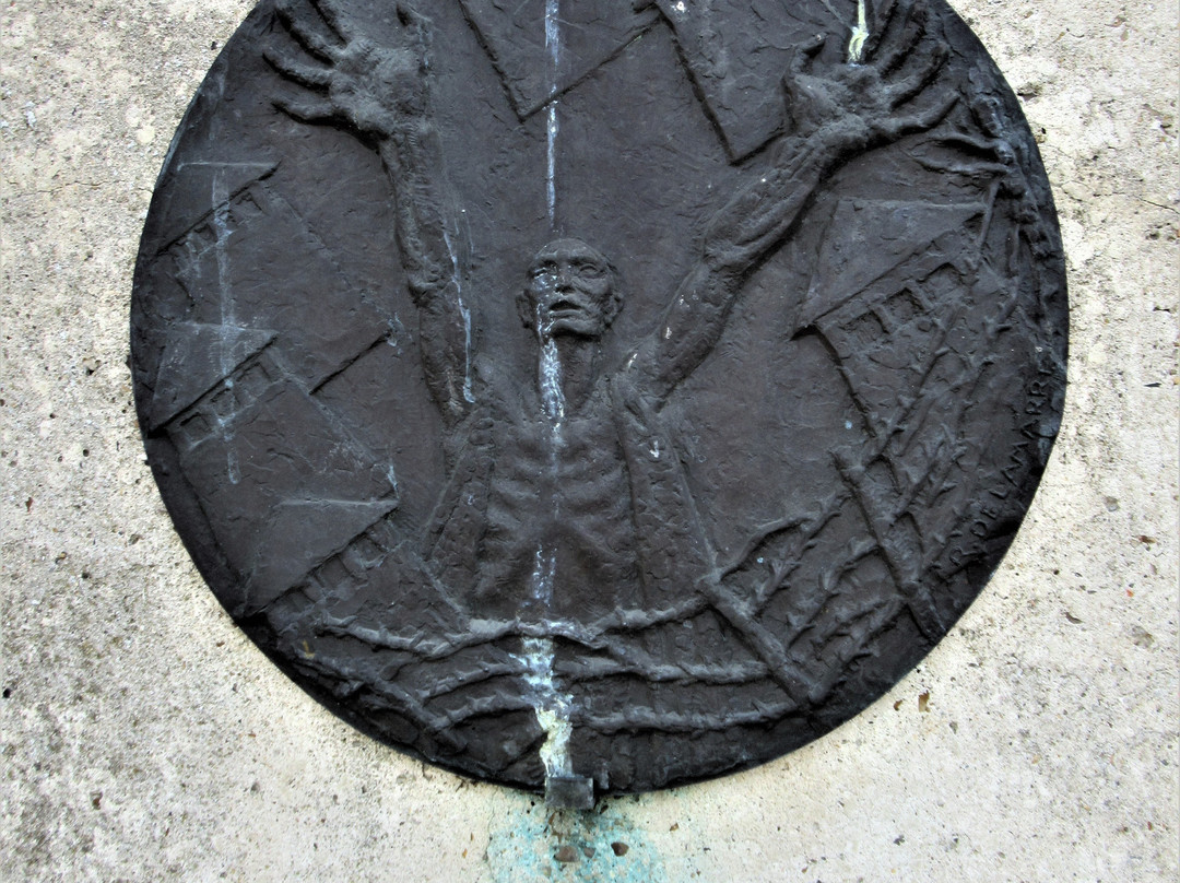 Monument-Livry-Gargan必去景点