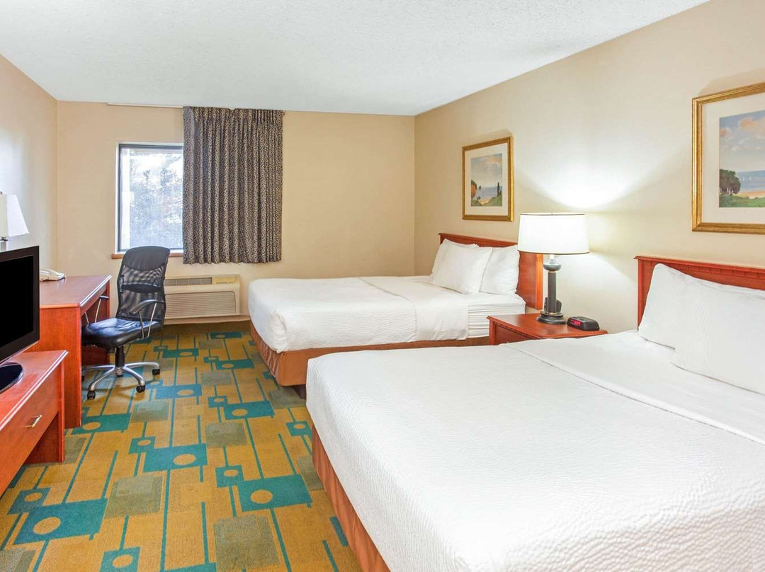 La Quinta Inn by Wyndham Milwaukee Airport / Oak Creek主图