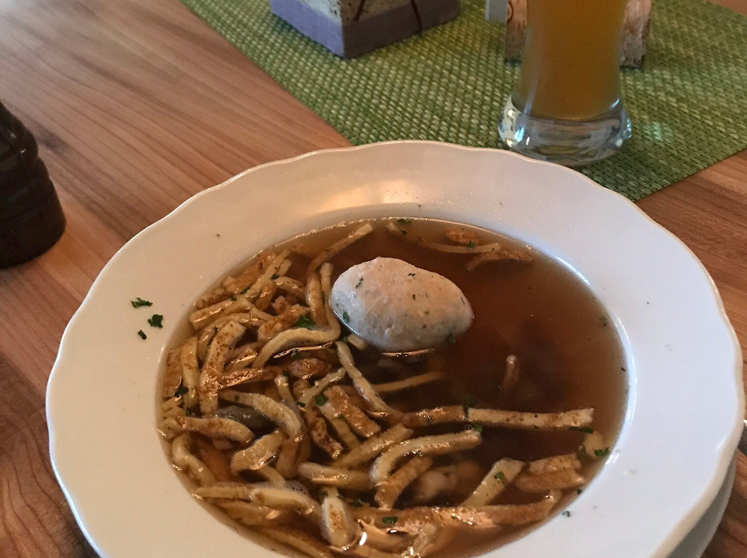 Zum Eibenwald主图