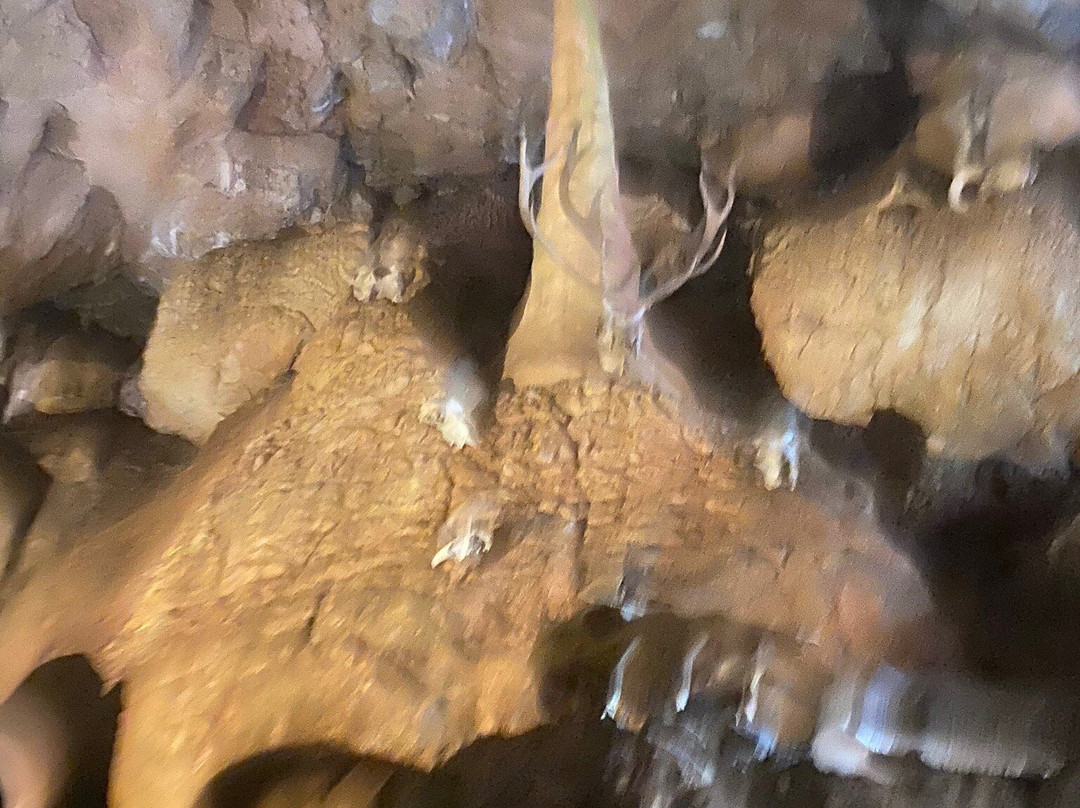 Red Caves (Kizil-Koba)-Perevalne必去景点