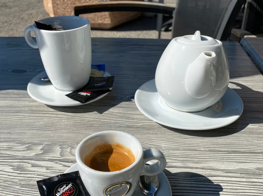 Le Séréna Café
