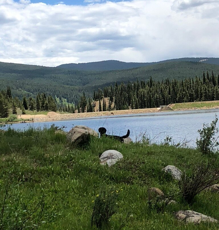 Three Rivers Resort主图