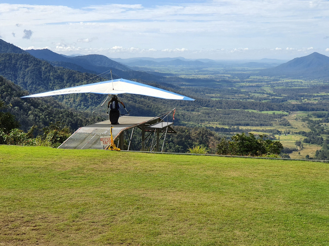 Eungella Chalet主图