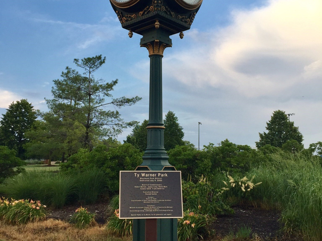 Ty Warner Park-Westmont必去景点