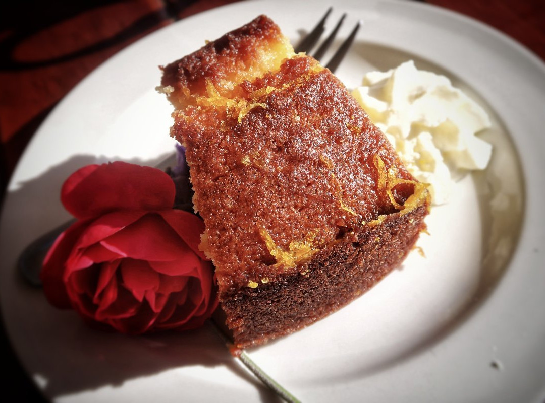 Over the Mountain Guest Farm主图