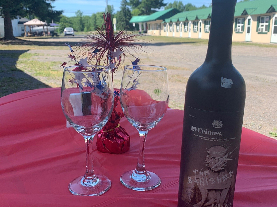 Evergreen Motel主图