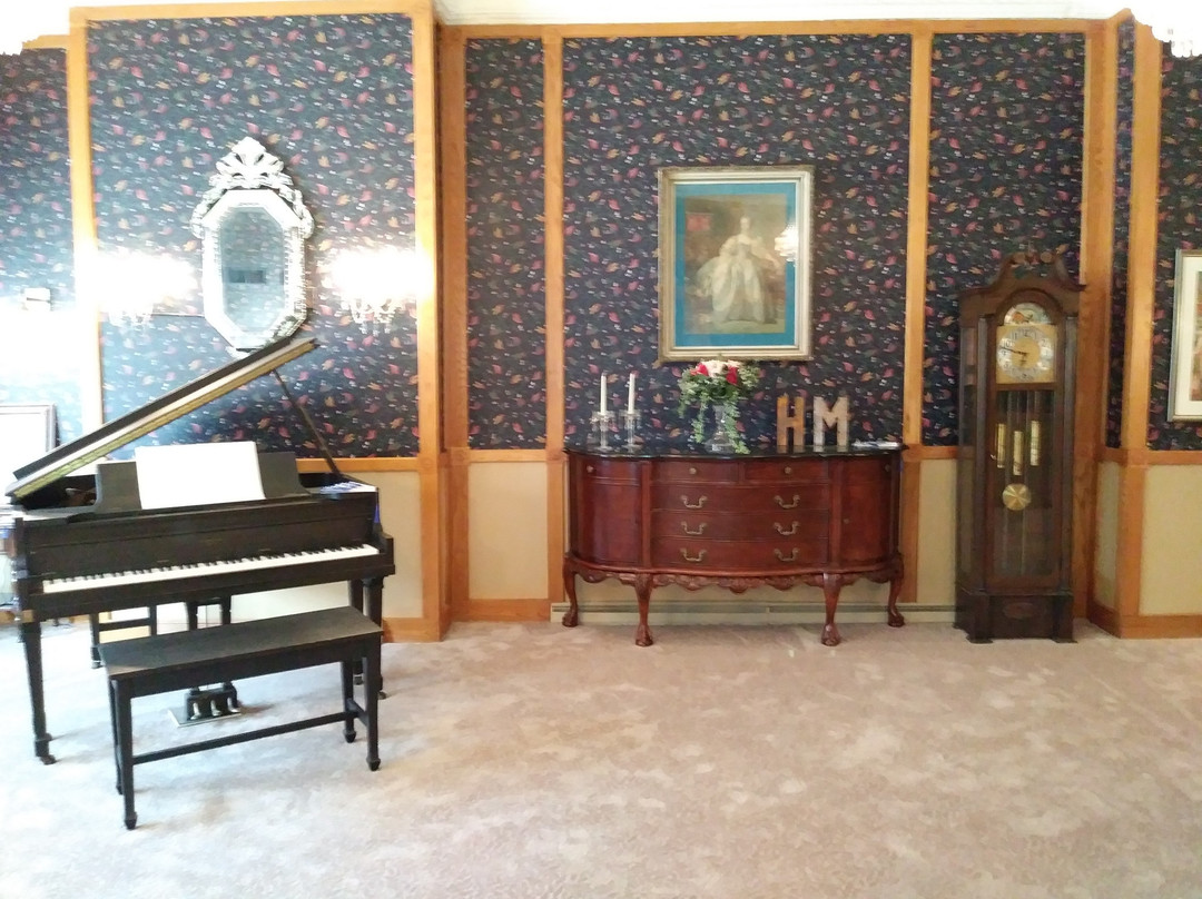 米勒斯堡酒店主图