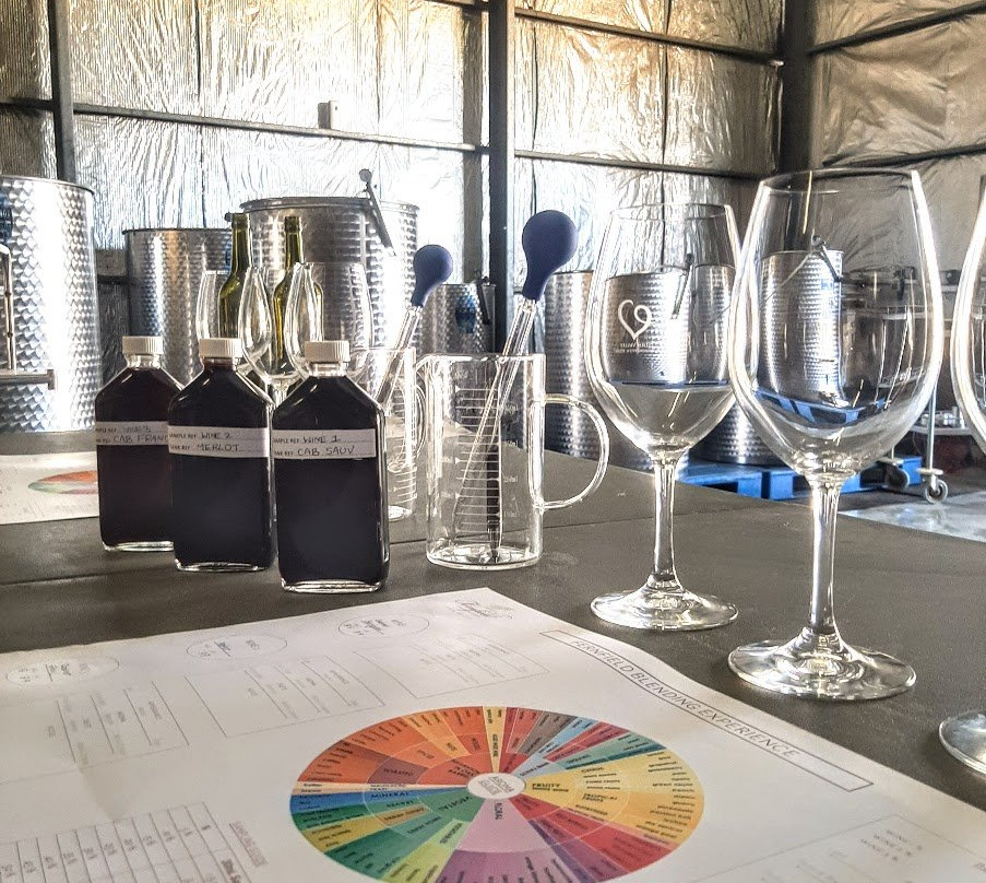 Fernfield Wines景点图片