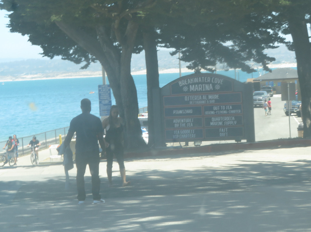 Breakwater-蒙特雷必去景点