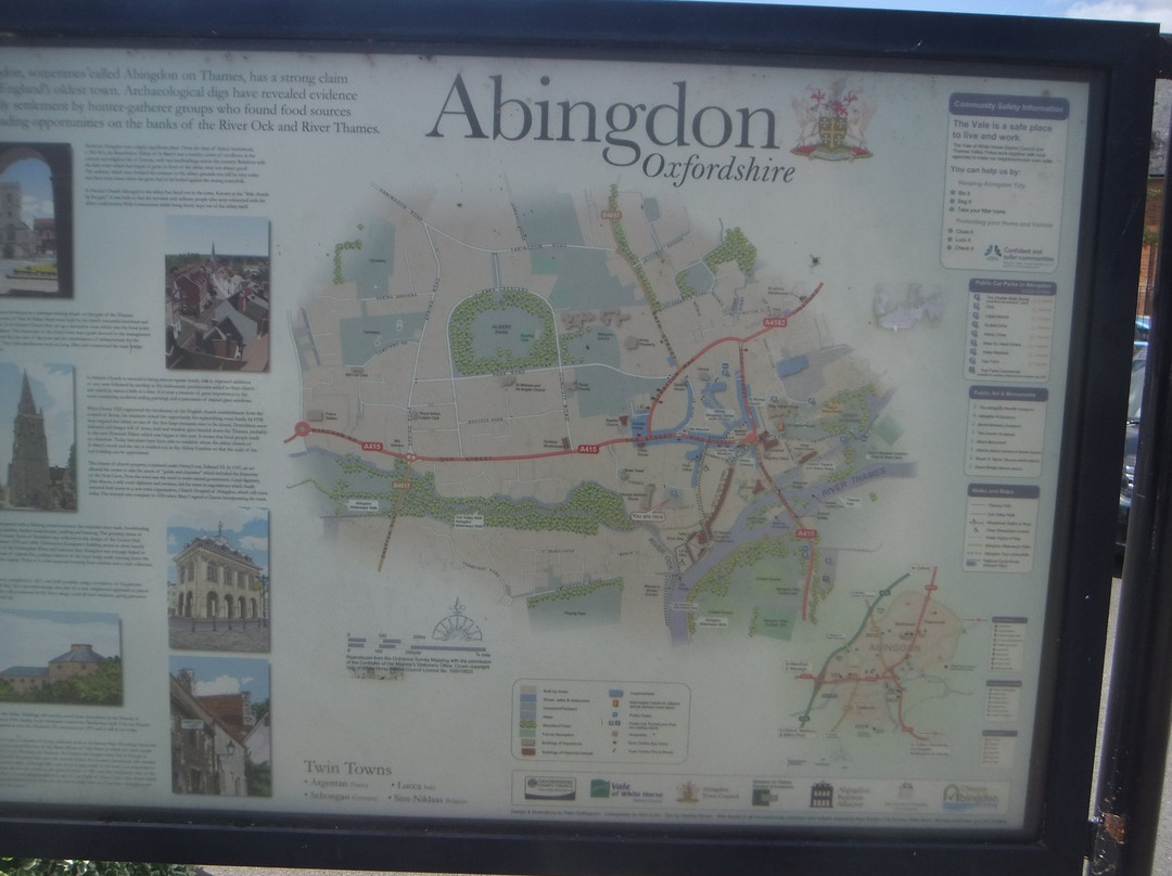 Abingdon Bridge Marine景点图片