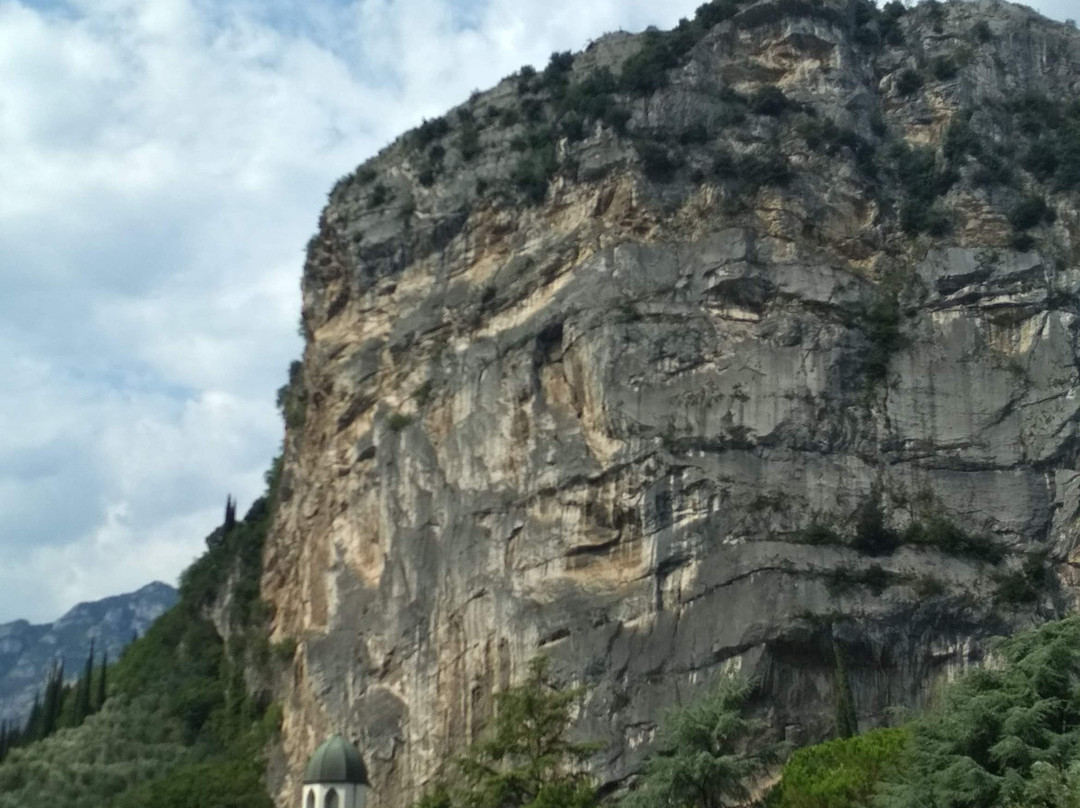 Arco Castle景点图片