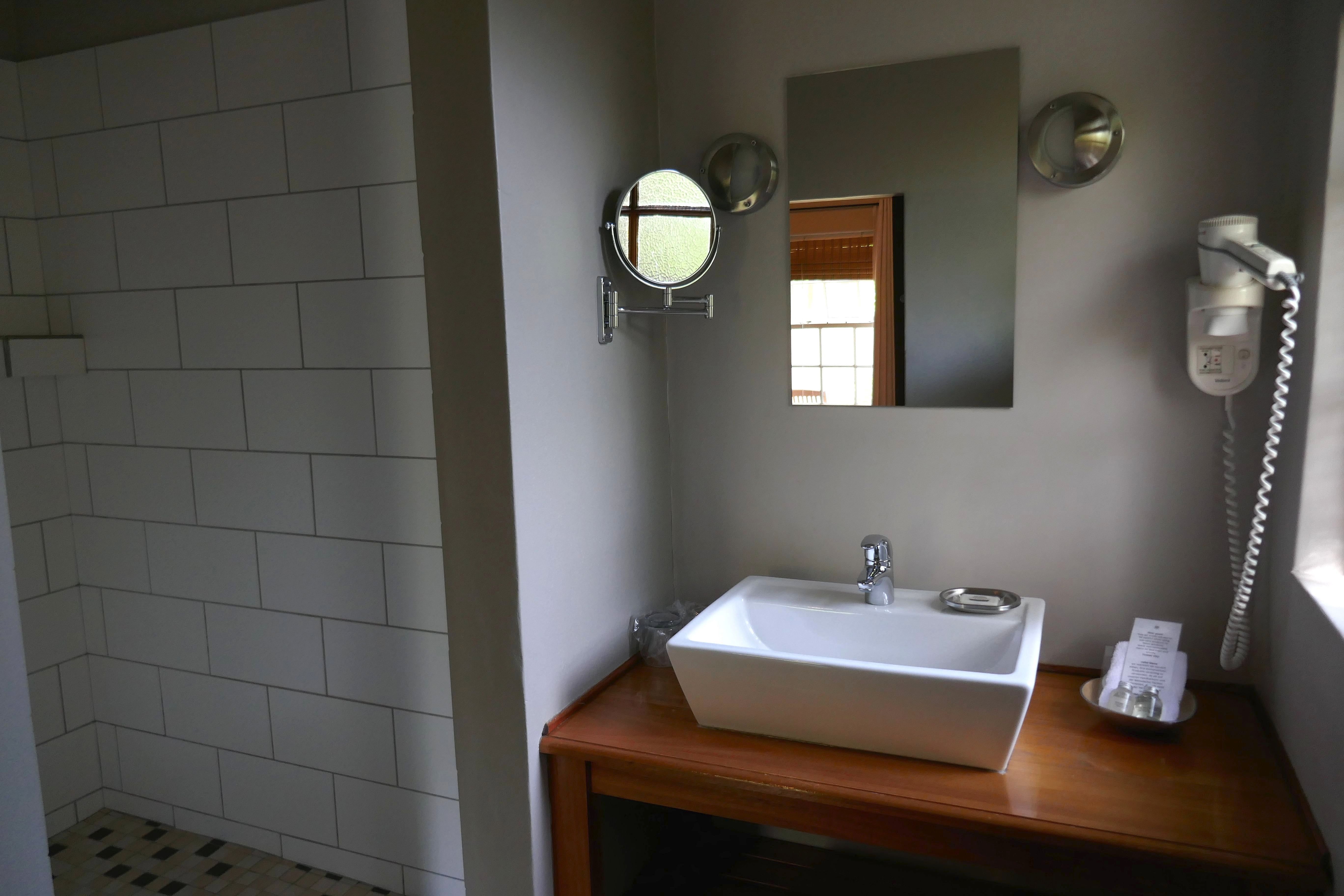 Malherbe Guesthouse-浴室