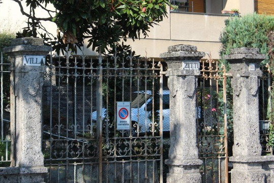 Villa Zitti-洛韦雷必去景点