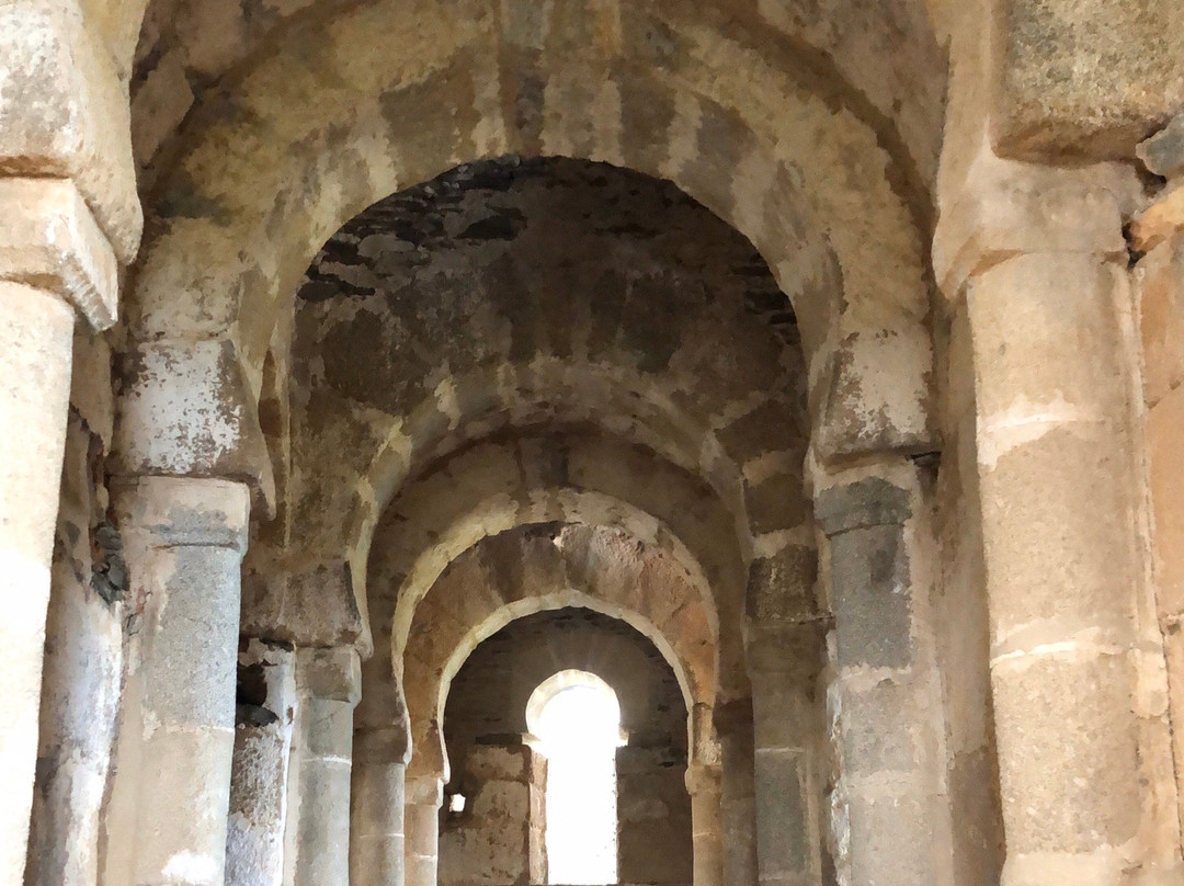 Basílica de Santa Lucía del Trampal景点图片