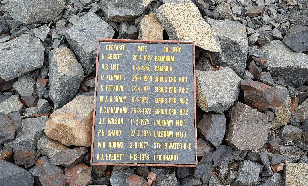 At The Coalface Memorial景点图片