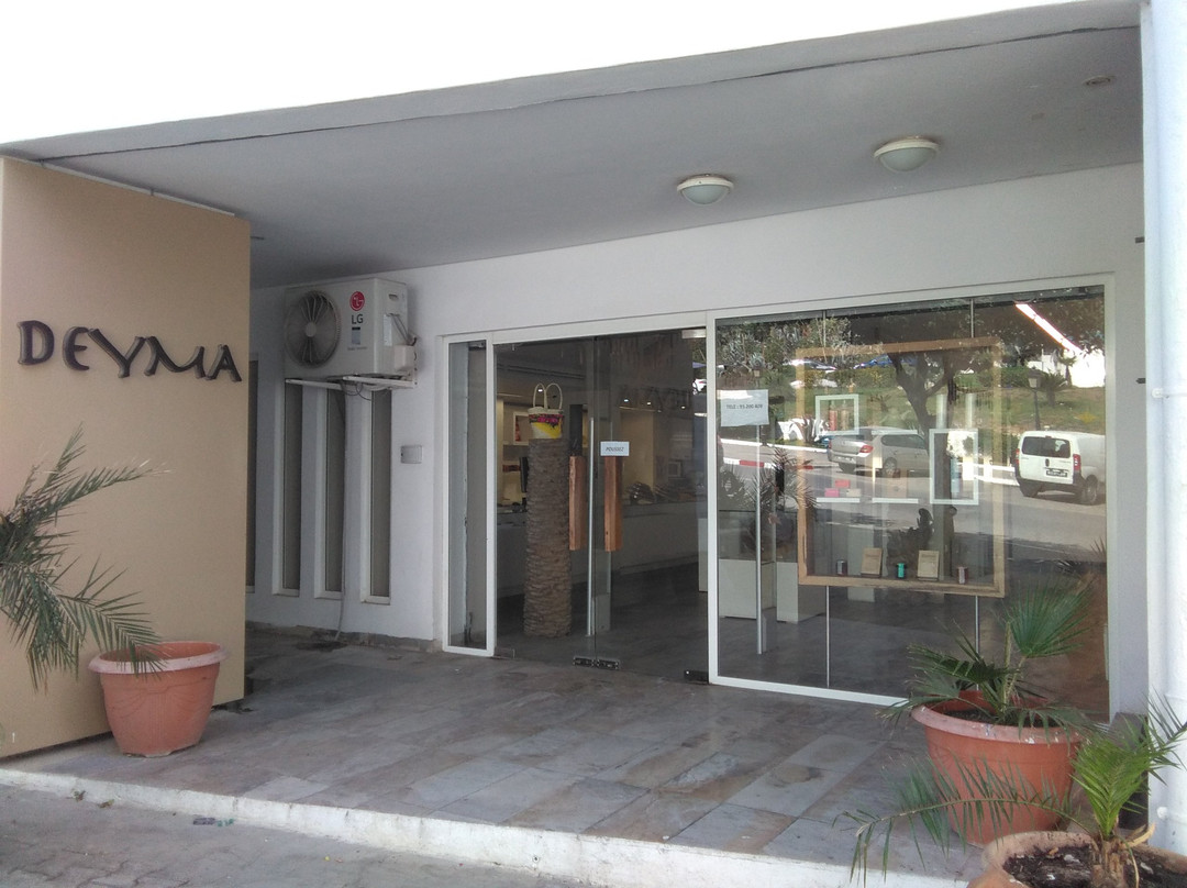 Deyma-蓝白小镇必去景点