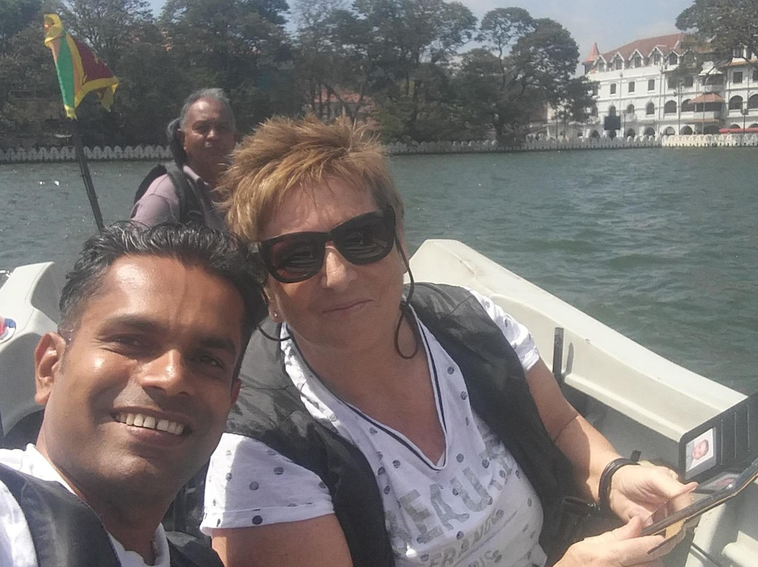 Sene Lanka Tours-科伦坡必去景点