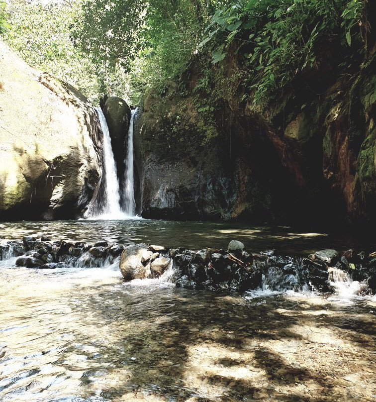 Cascada El Pavon景点图片