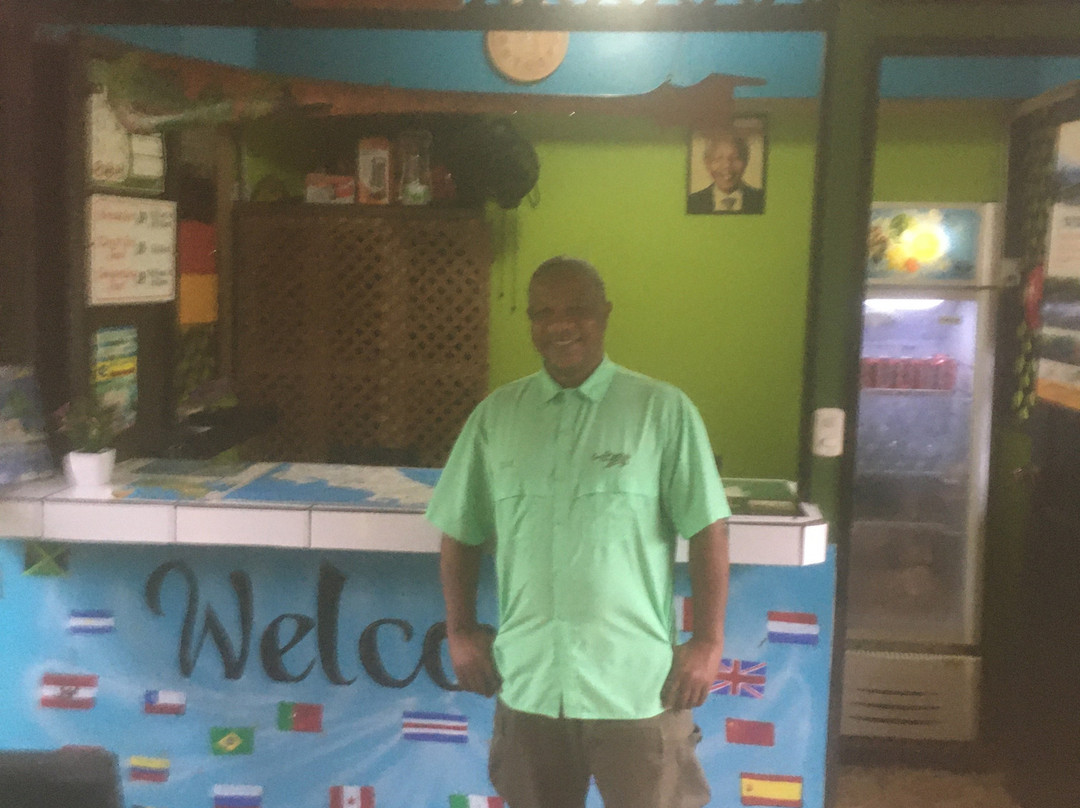 Hotel El Icaco Tortuguero主图