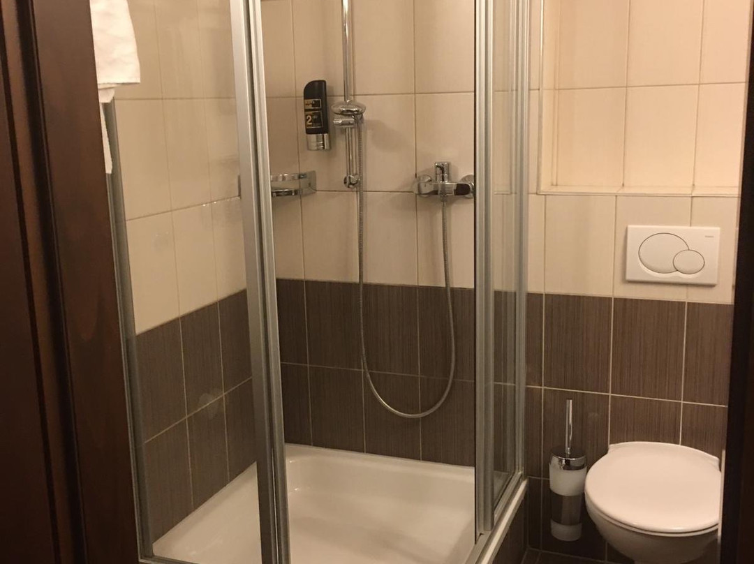 梅耶霍夫酒店主图