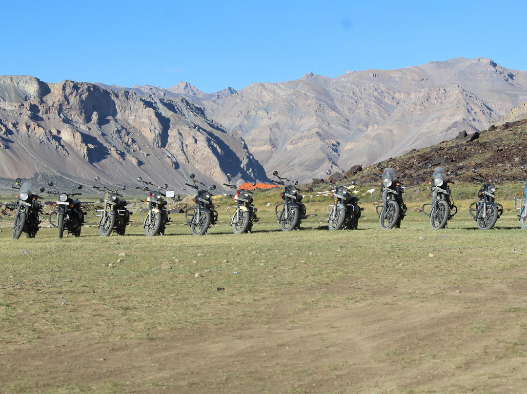 Motorcycle Tours by Wild Triumph景点图片