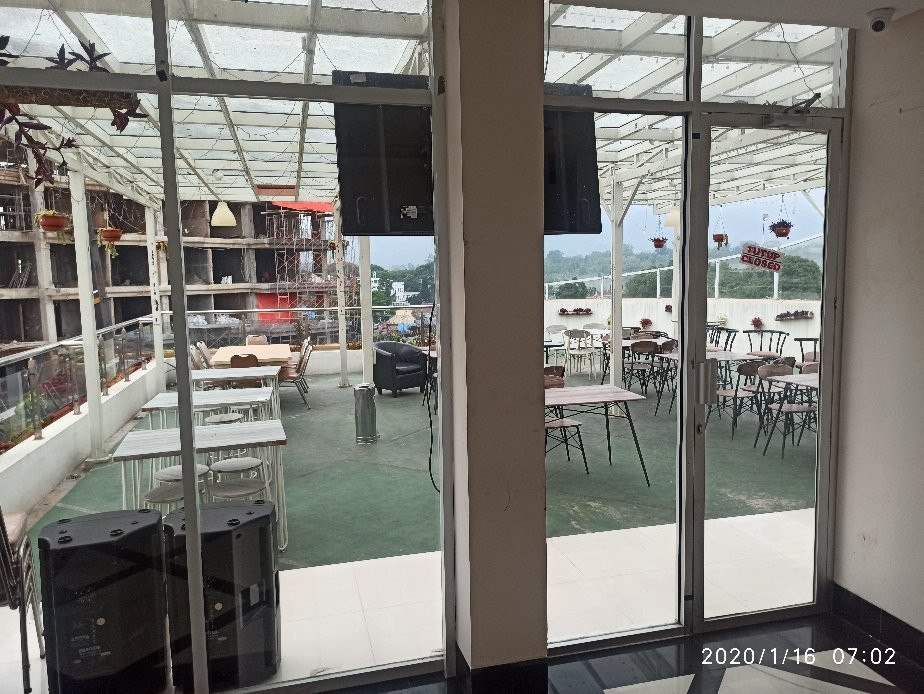 Hotel Mersi Bukittinggi主图