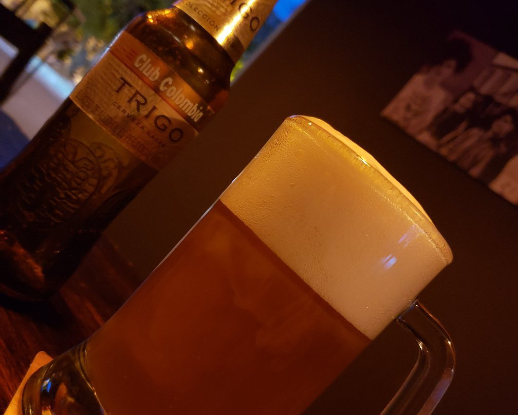 Garage Drinks Bar景点图片