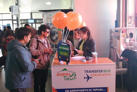 TRANSFER BUS AEROPUERTO ANDRESTOUR-巴拉斯港必去景点