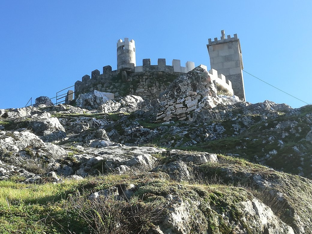 Castelo de Folgosinho景点图片