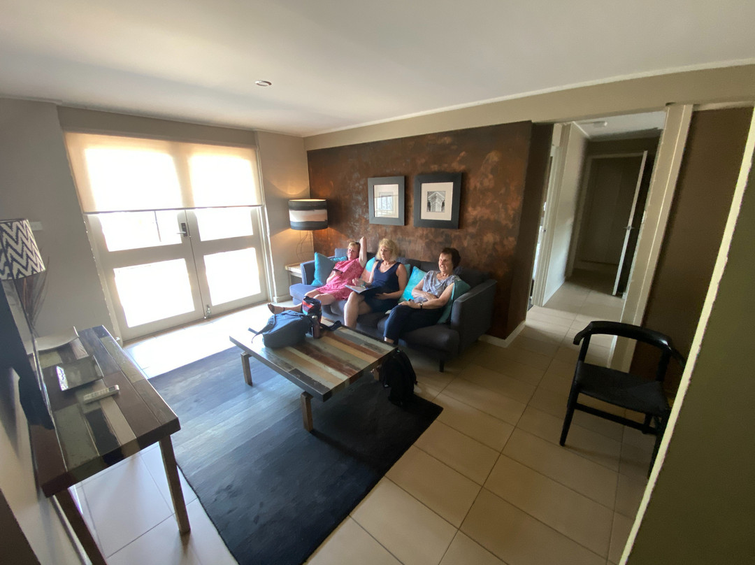 The Brougham Arms Hotel主图