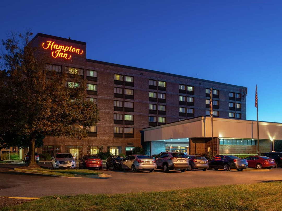 Hampton Inn Frederick主图