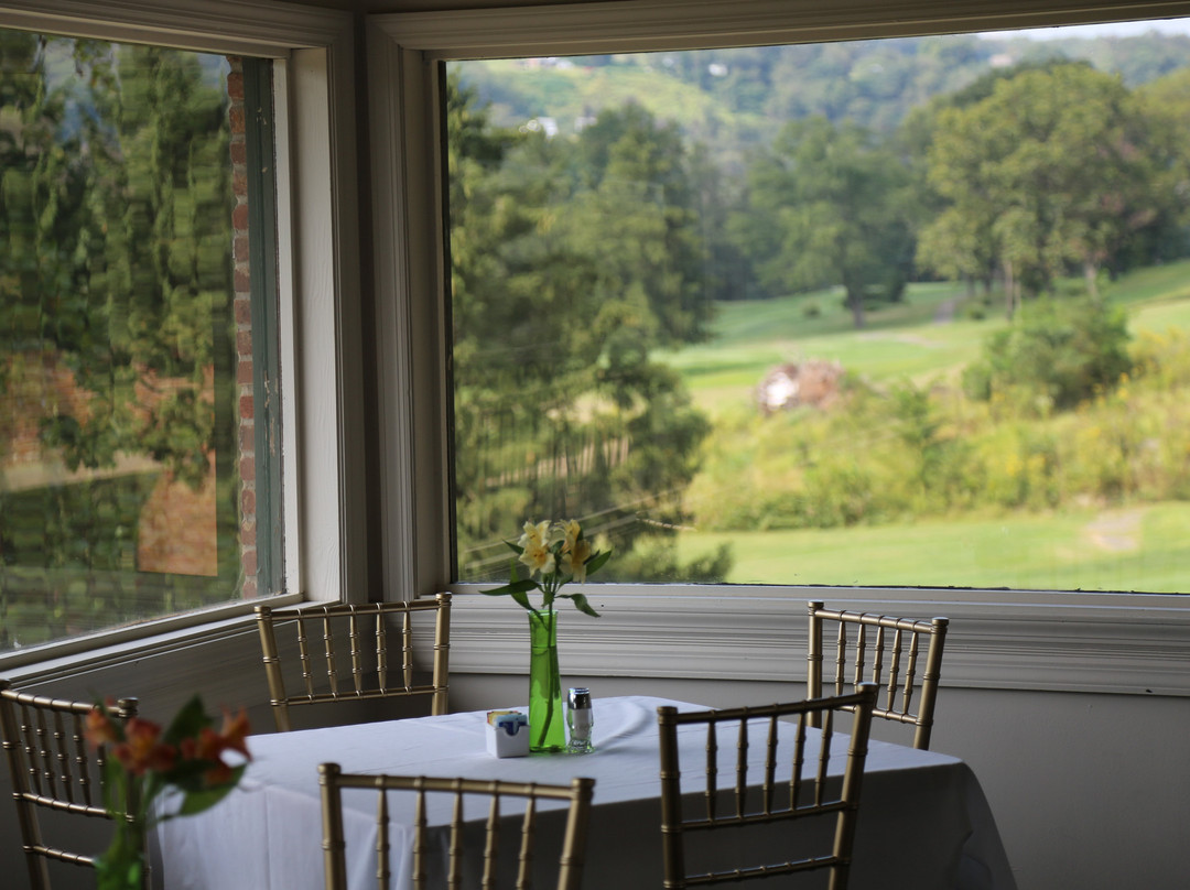 River Forest Country Club景点图片