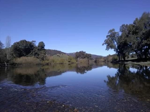 Burrowye Reserve景点图片