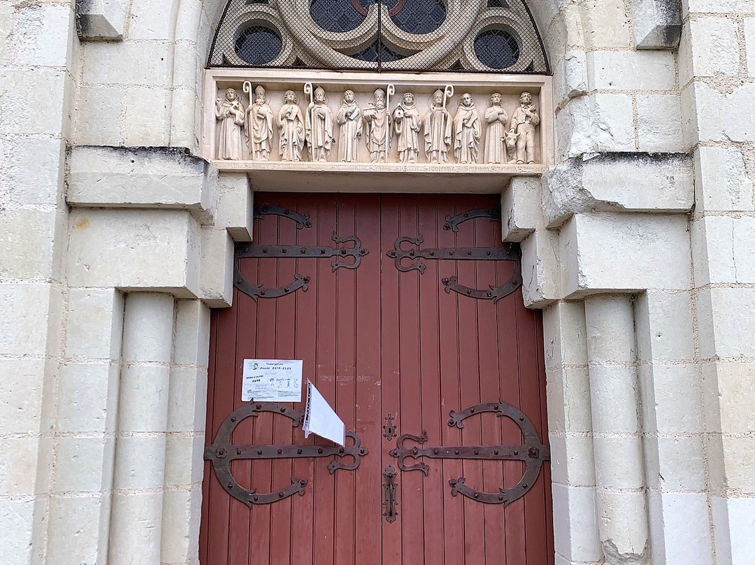 Eglise Saint-Martin-Saint-Martin-De-Sanzay必去景点