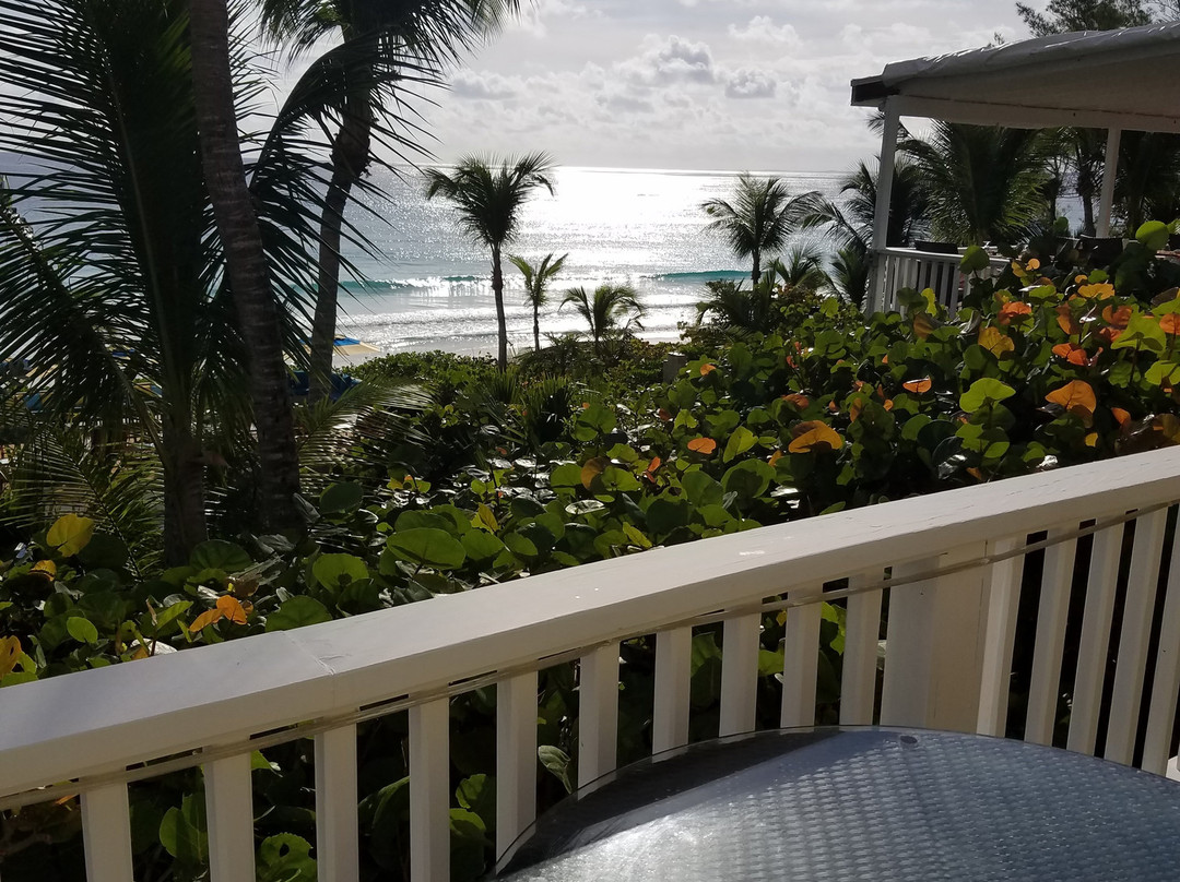 Runaway Hill Inn主图