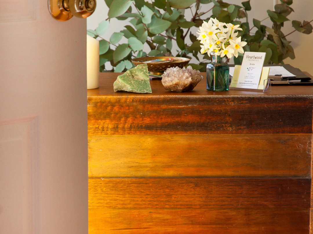 Heartwood Massage-戴尔斯福特必去景点