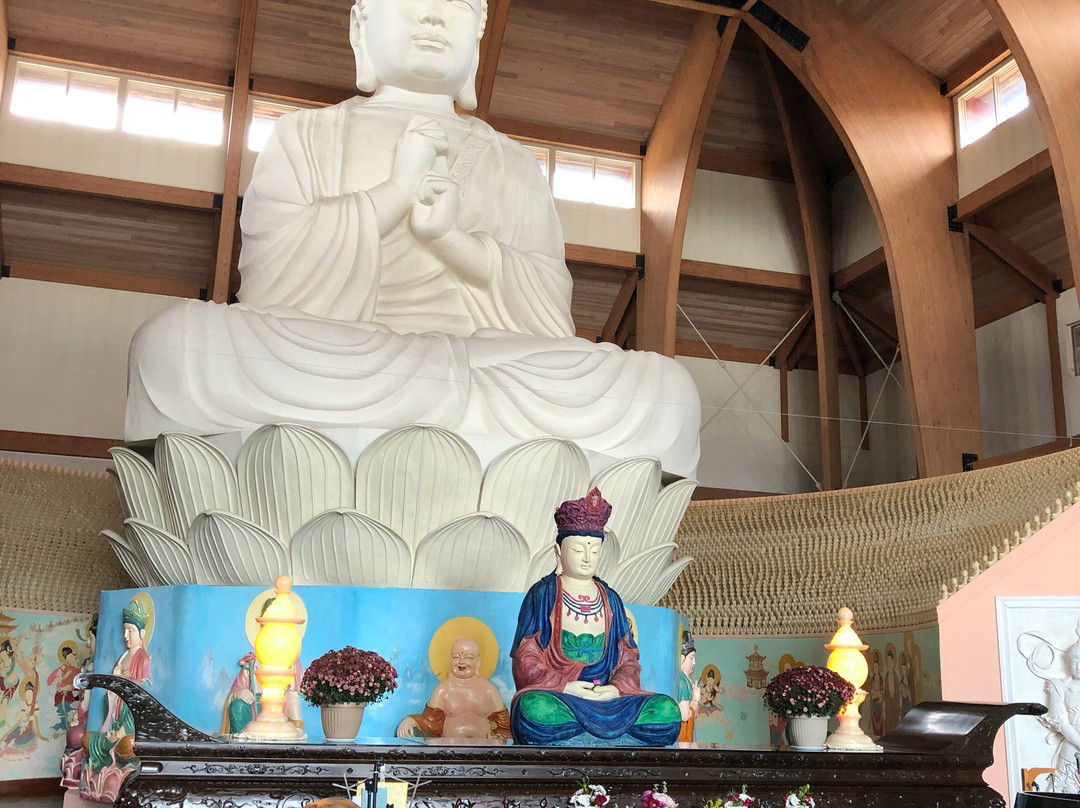 Chuang Yen Monastery景点图片