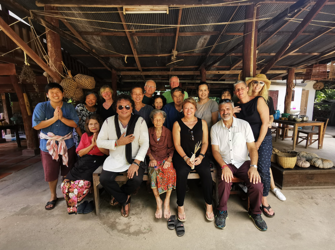Chiang Mai home host by Raunkaew-Yanon family cooking experience景点图片