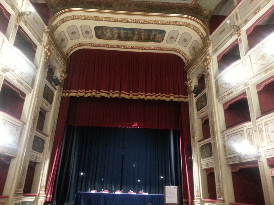 Teatro Francesco Stabile-Potenza必去景点