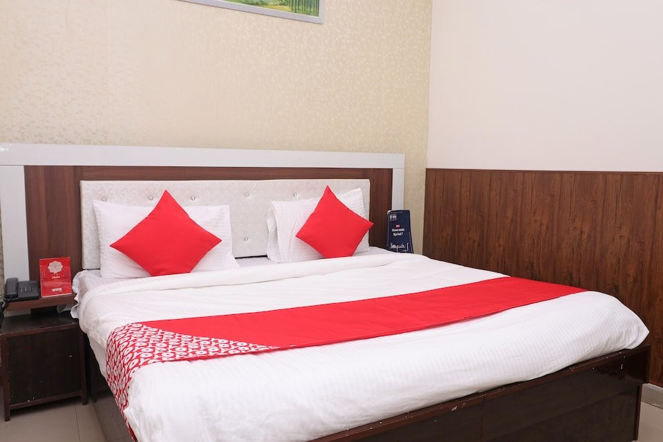 OYO 27029 Home Stay