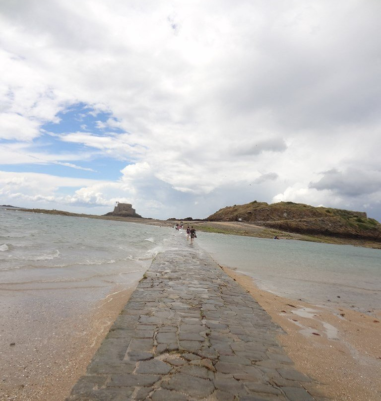 Plage de Bon-Secours-圣马洛必去景点