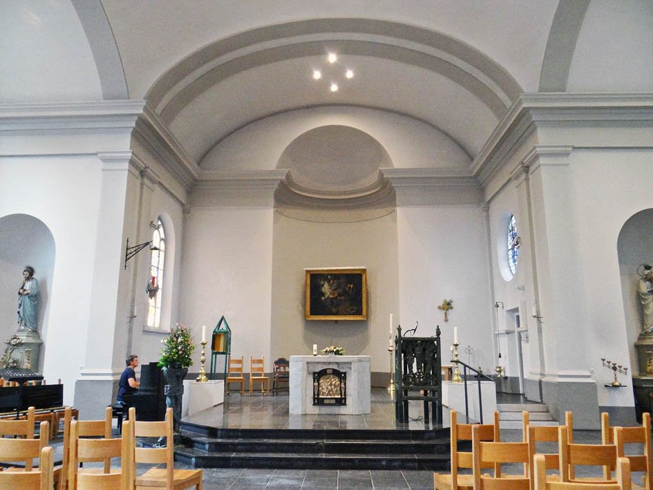 Sint Petrus bandenkerk-Driebergen必去景点