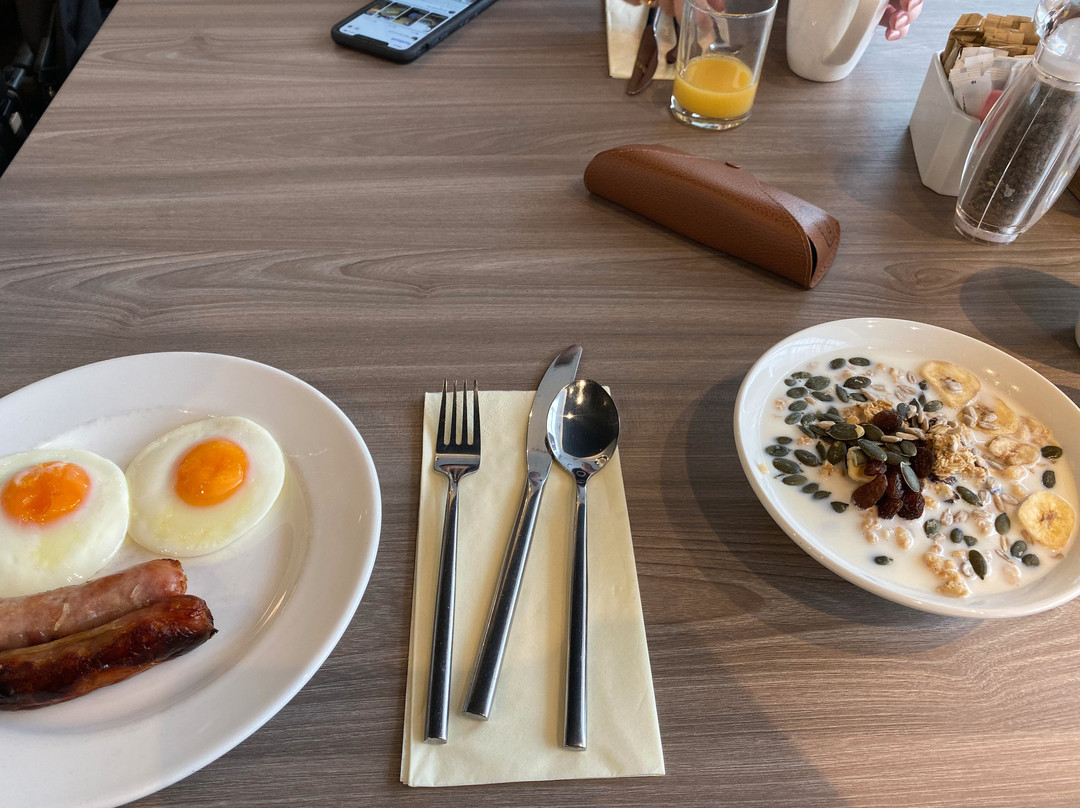 茱莉斯沃特福德旅馆主图