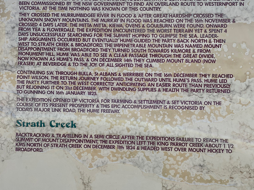 Hume And Hovell Monument