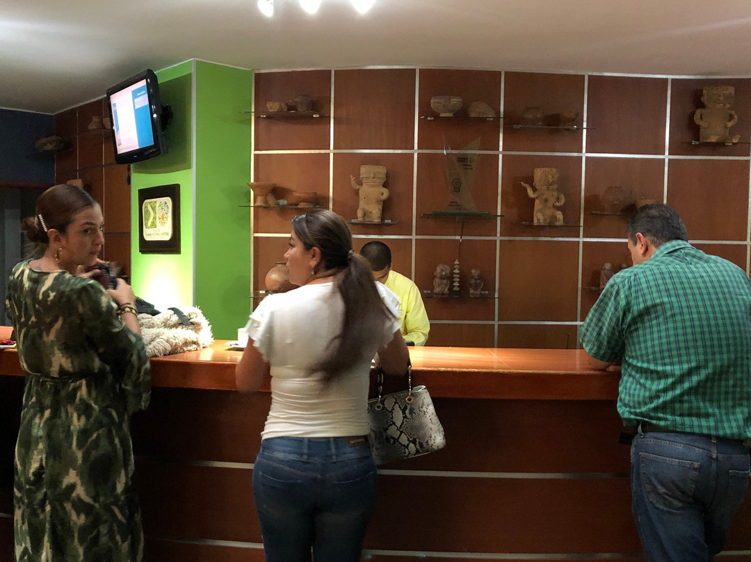 亚美尼亚酒店主图