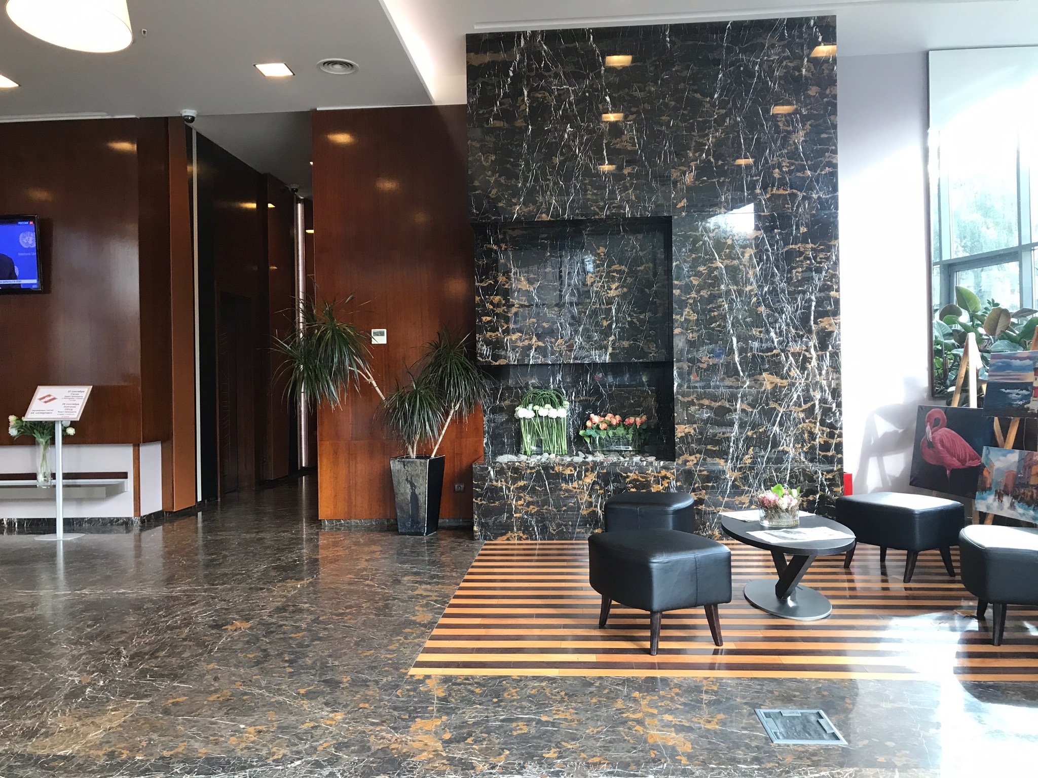 East Gate Hotel-官方